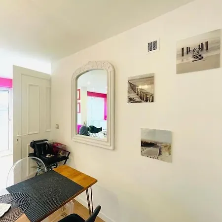 Apartment Juste A Traverser Et Vous Trouverez La Mer
